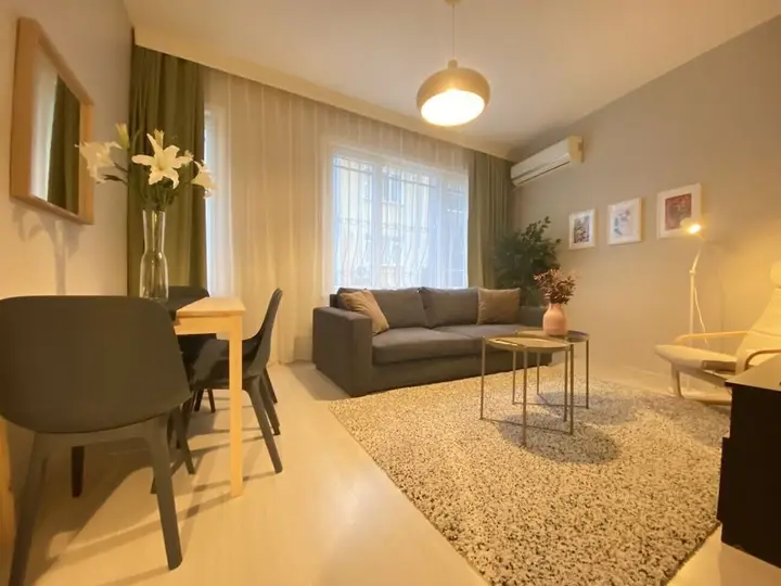 Centrally Located Chic Flat Near Macka Park — фото 4