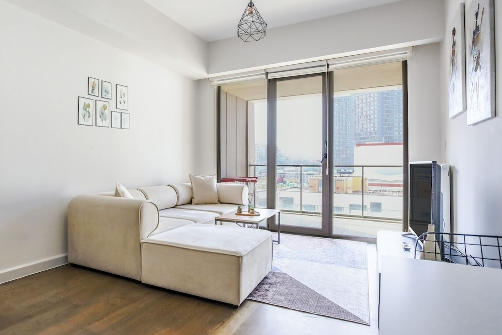 Стамбул: Modern Flat in Ka Ithane With Balcony