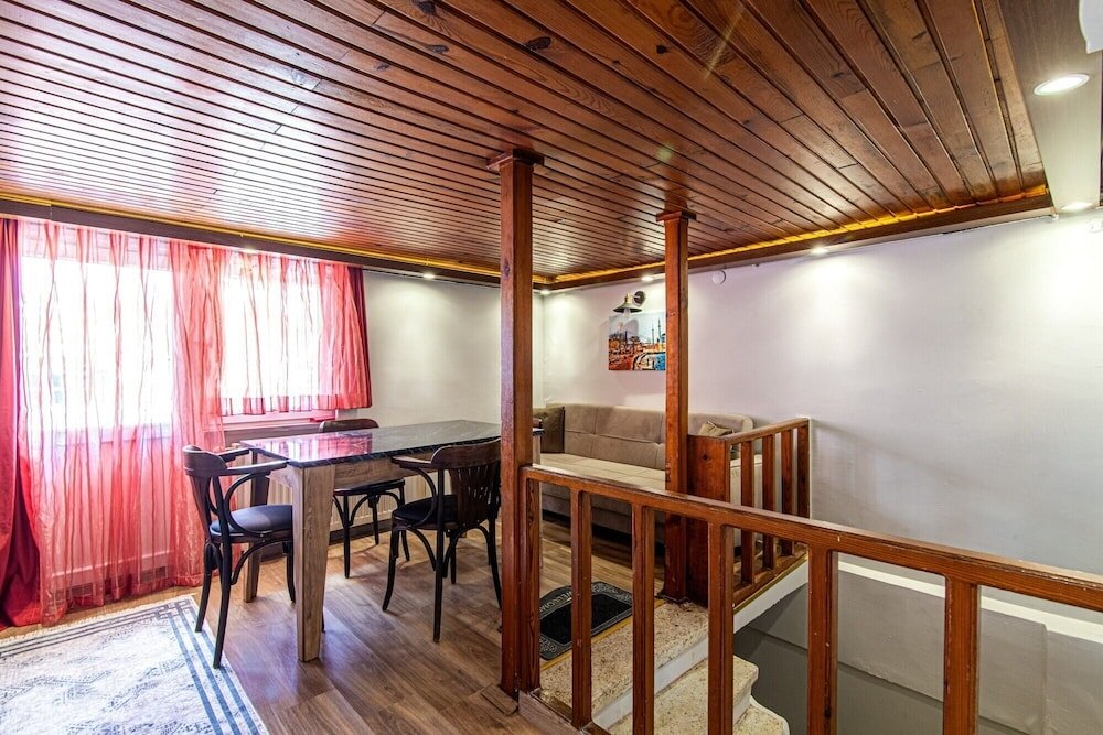 Central Apartment With Terrace In Sisli — фото 2