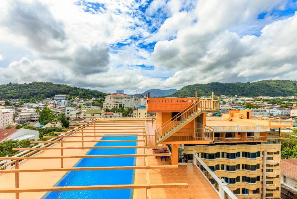Муанг: Id Residences