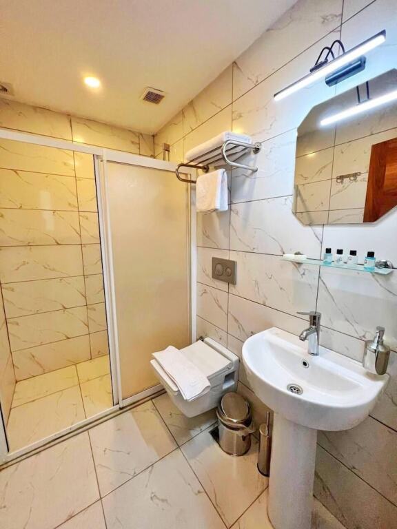 Стамбул: The Diderot Hotel