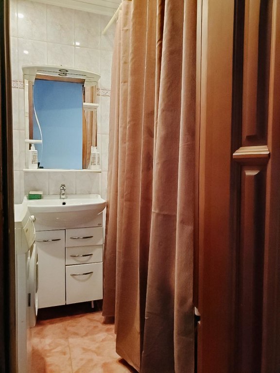 Сыктывкар: Апартаменты Турист на улице Коммунистическая