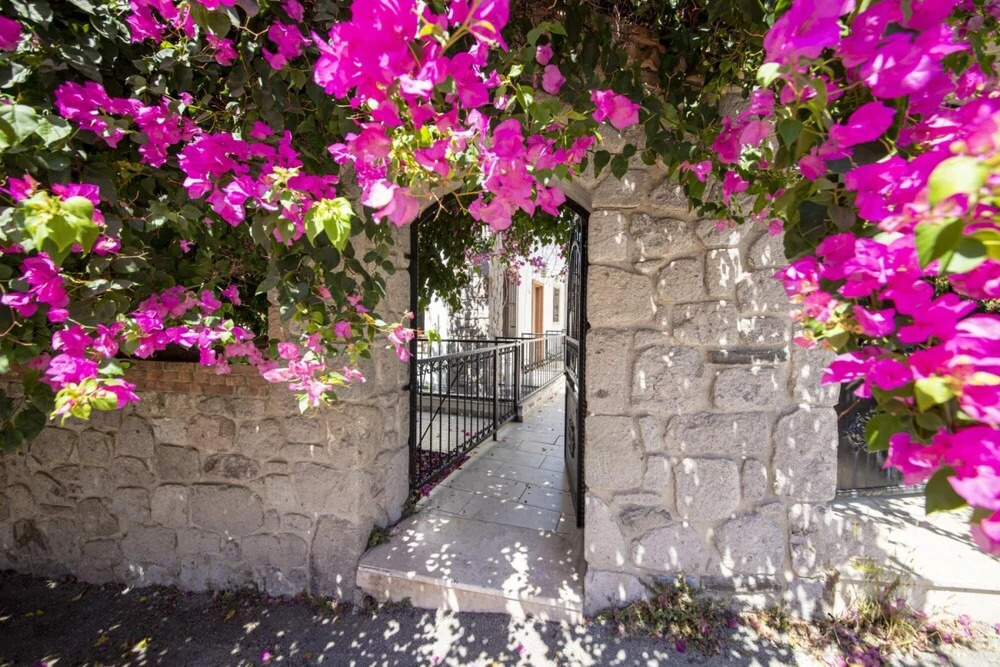 Бодрум: Enchanting House With Backyard in Bodrum