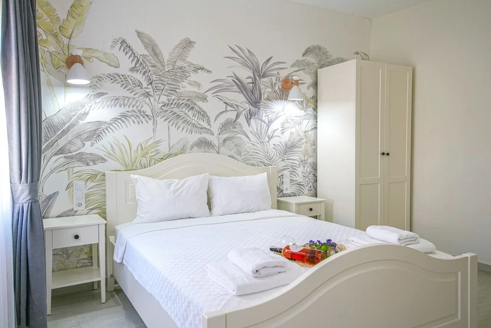 Бозджаада: Lutro Otel