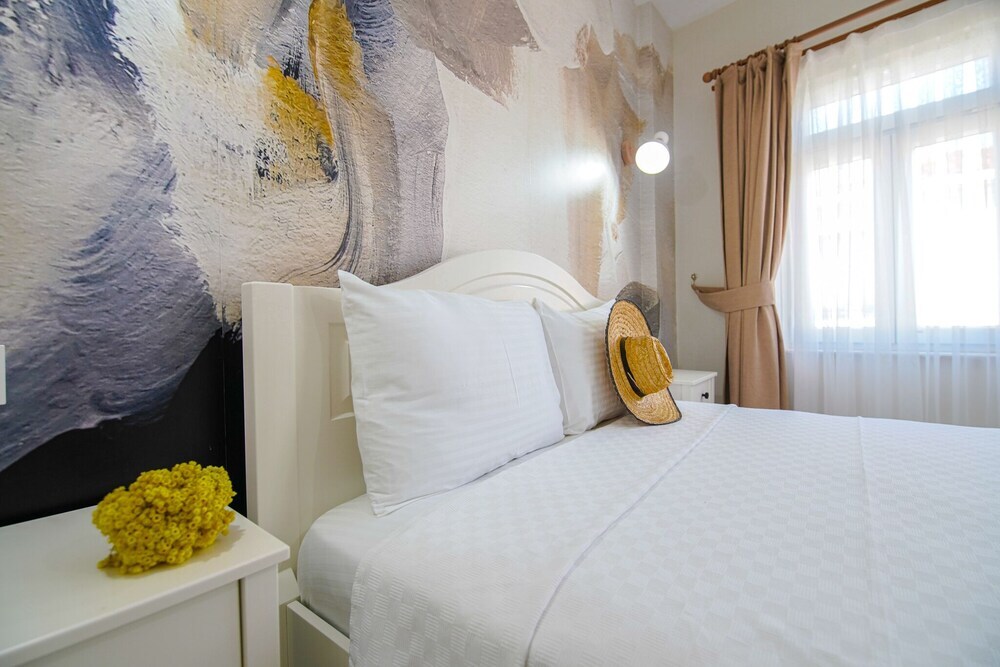 Бозджаада: Lutro Otel