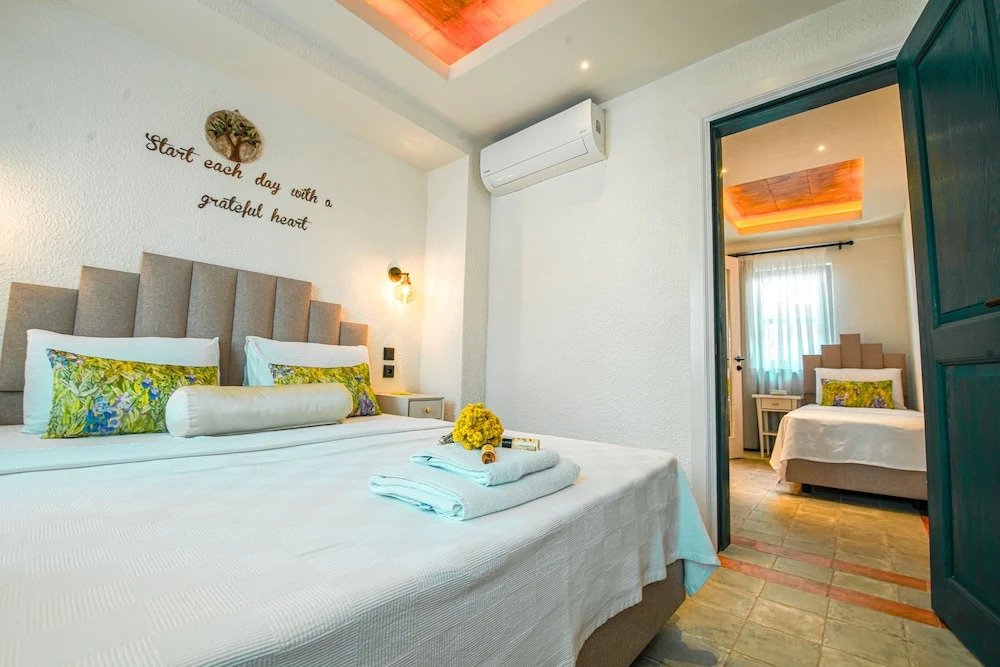 Бозджаада: PetraAda Bozcaada