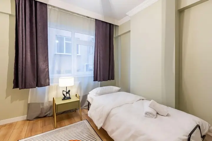 Stylish Flat Near Public Transportation in Maltepe — фото 1