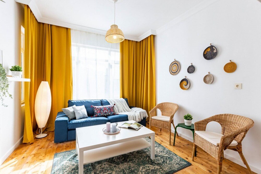 Colorful Flat With Excellent Location Near Trendy Attractions in Kadikoy — фото 1