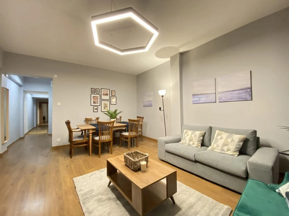 Стамбул: Missafir Exceptional Flat With Balcony in Sisli