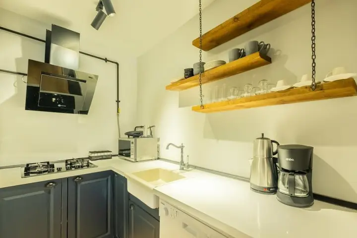 Cozy Flat With Central Location Close to Popular Attractions in Besiktas — фото 1