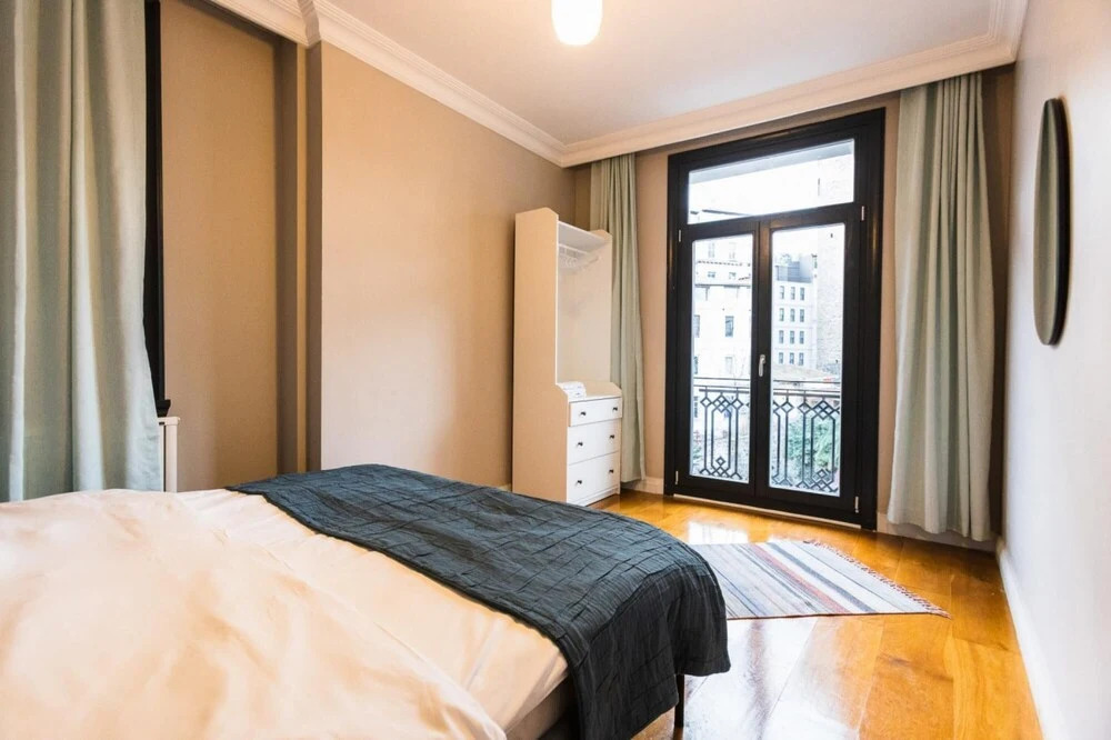 Стамбул: Exceptional Flat With Galata Tower View in Beyoglu