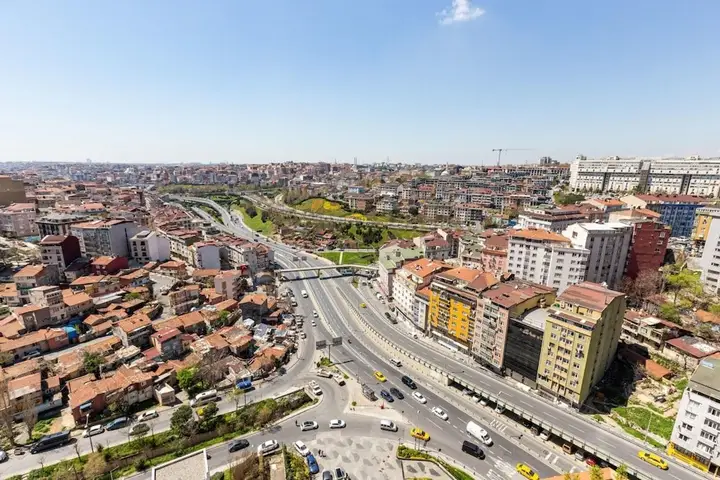 Cozy Flat With City View and Balcony in Sisli — фото 5