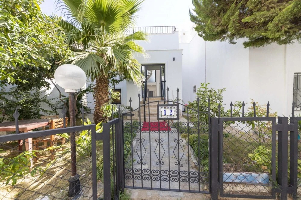 Бодрум: Pleasant Flat With Garden in the Heart of Bodrum