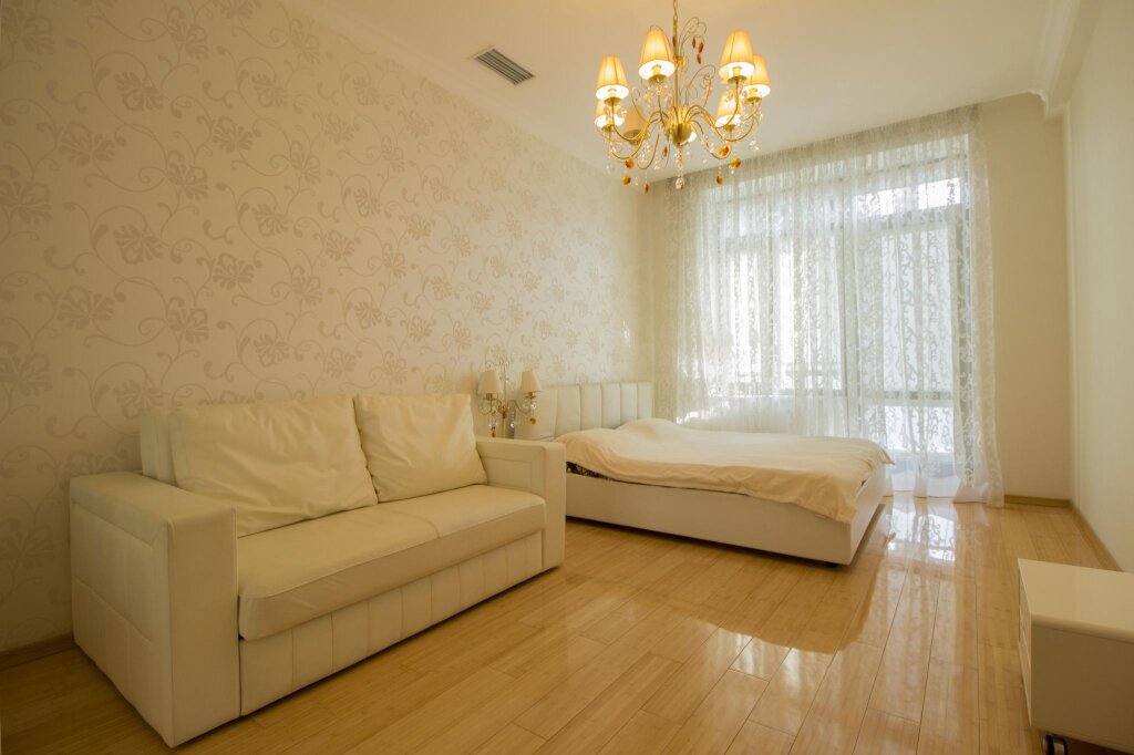 Партенит: Dacha of Shteingolts