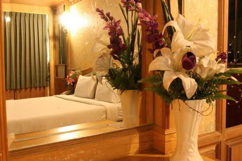 Самутпракан: 13 Coins Resort Bangna