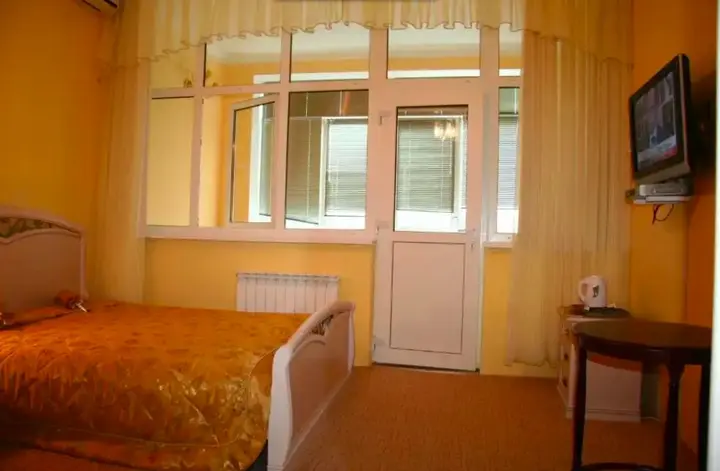 Евпатория: Guest House Ulybka