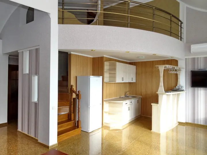 Рыбачье: Guest House Lovets