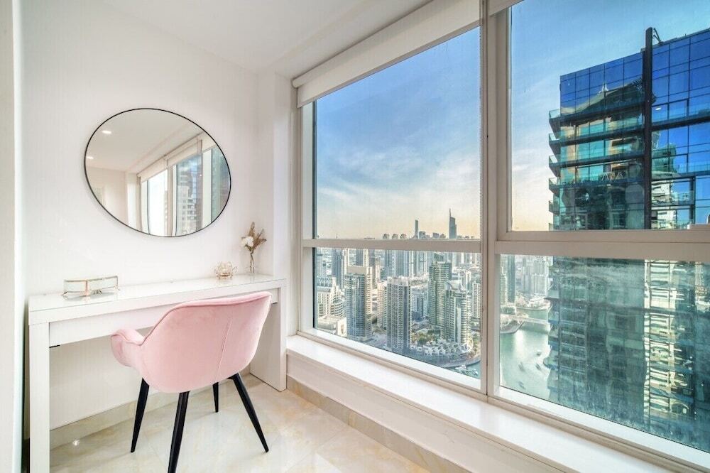 Дубай: The Marina JBR Skyview Penthouse