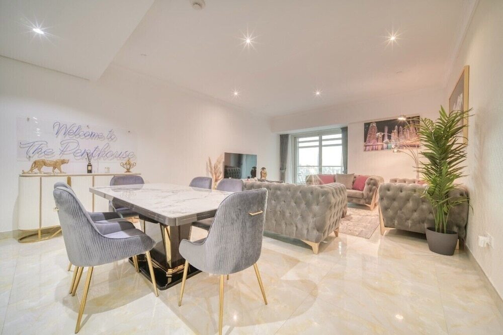 Дубай: The Marina JBR Skyview Penthouse