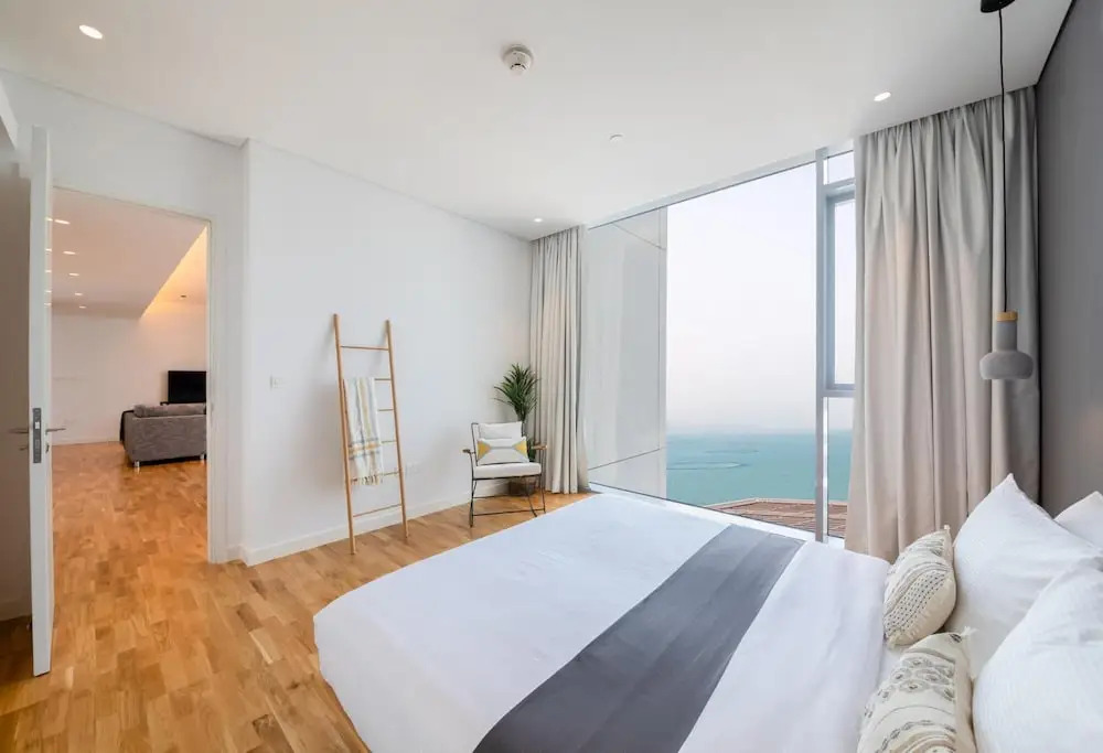 Дубай: Stunning Sea Views on Dubai s New Luxury Island