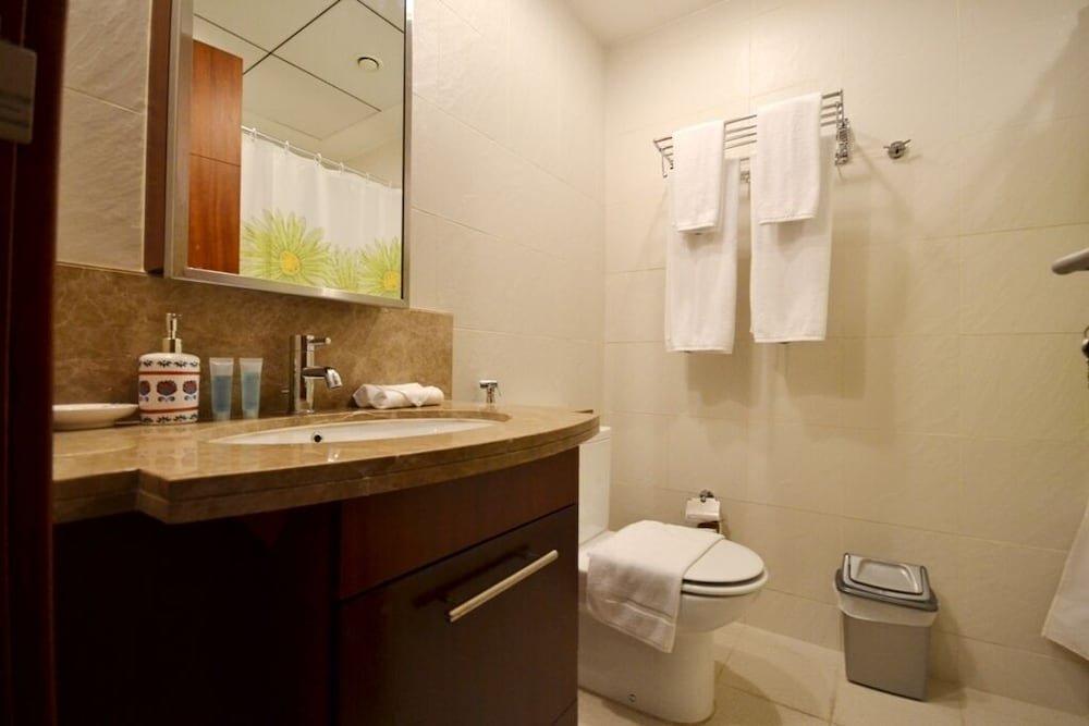 Дубай: Vacation Bay Standpoint Tower a