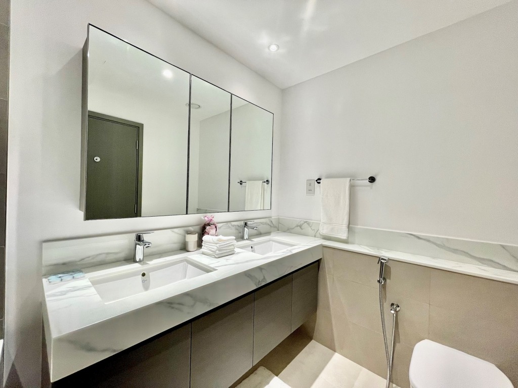 Дубай: Ultimate Luxury at Dubai Creek Waterfront