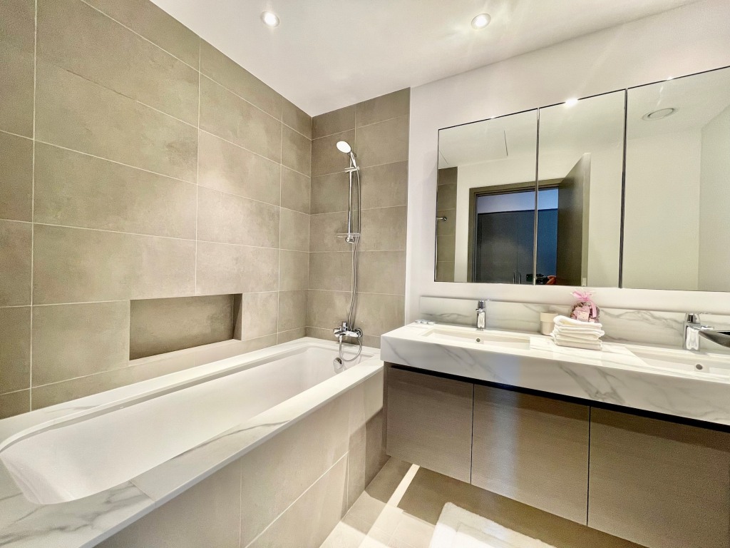 Дубай: Ultimate Luxury at Dubai Creek Waterfront