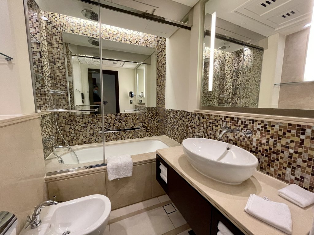 Дубай: Wonderful 1 Bedroom in Address Downtown