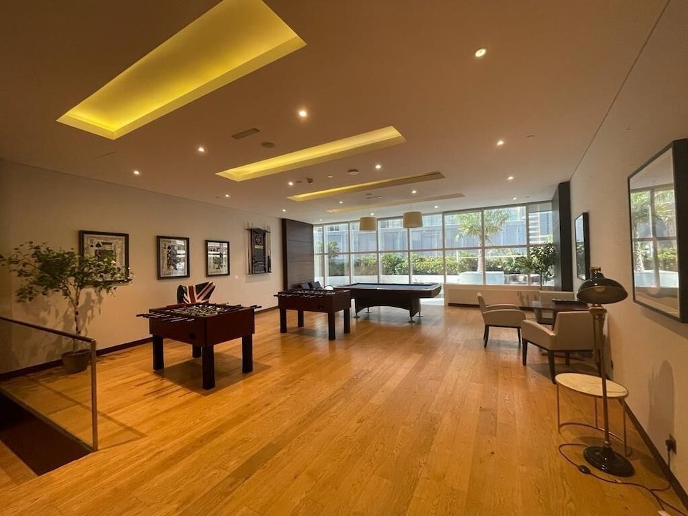 Дубай: Tanin - Luxury Waterfront Apt with Stunning Marina Views