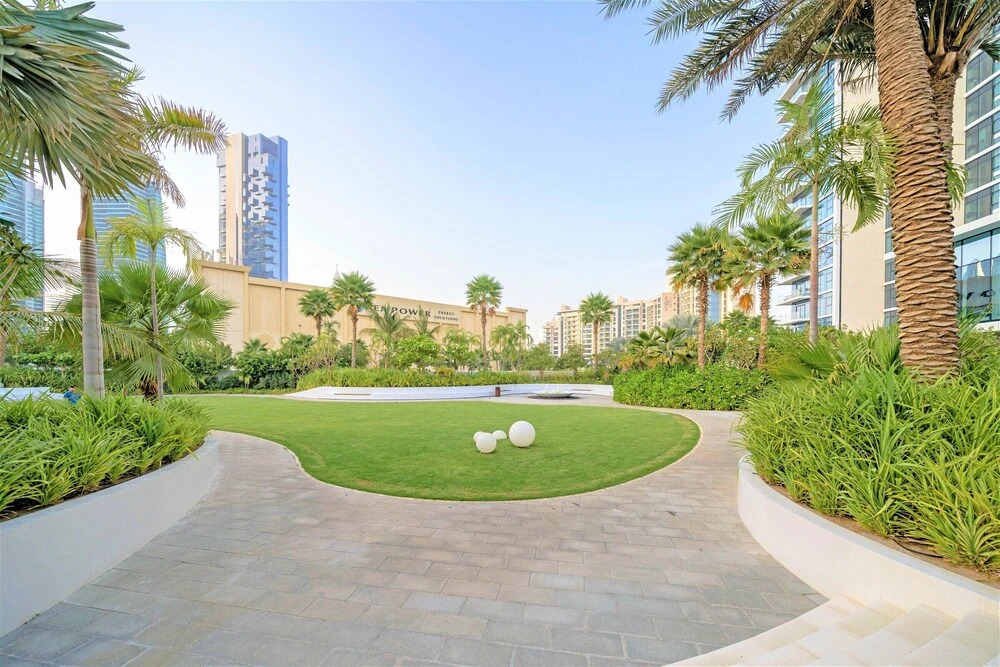 Дубай: Ultimate Luxury & Style in JLT