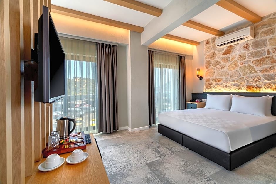Каш: Isola 12 Hotel