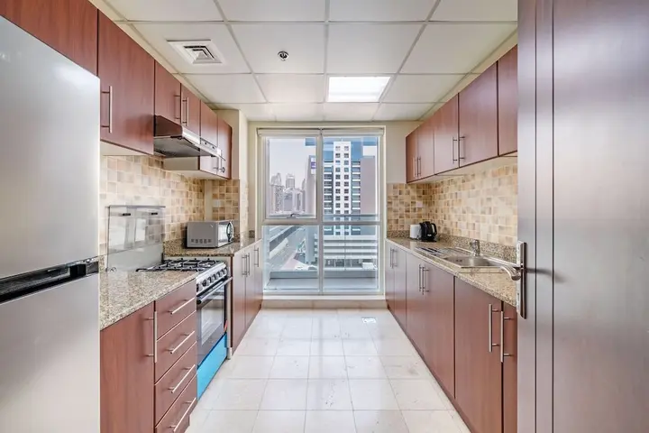 Дубай: Stunning Business Bay Apartment With Balcony