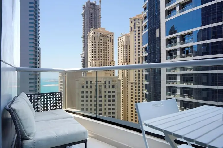 Дубай: Stunning Apartment w Dubai Marina View