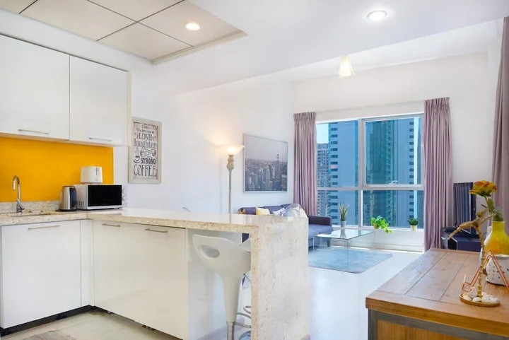 Дубай: Stunning Apartment w Dubai Marina View