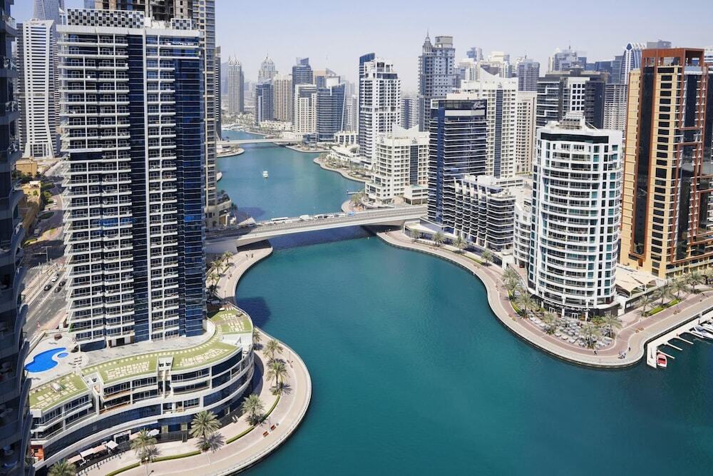 Дубай: Stunning Apartment w Dubai Marina View
