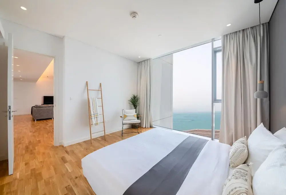 Дубай: Maison Privee - Stunning Sea Views on Dubai’s New Luxury Island