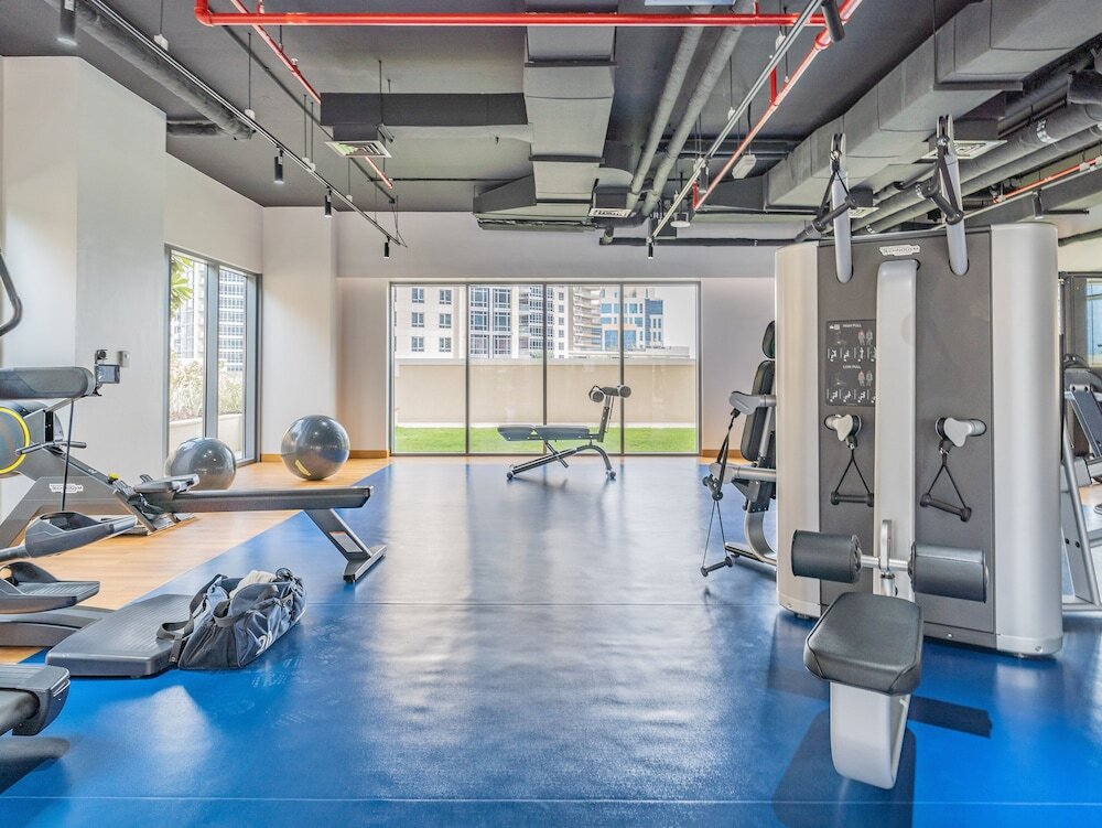 Дубай: Spacious Art Deco Apt with Burj,Canal Views