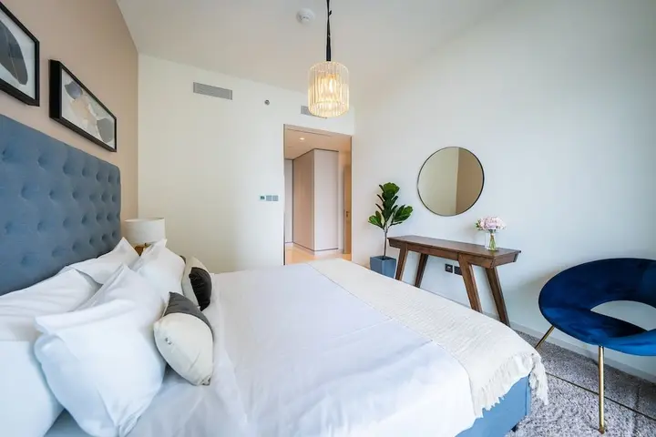 Дубай: Glamorous 3BR with Marina view