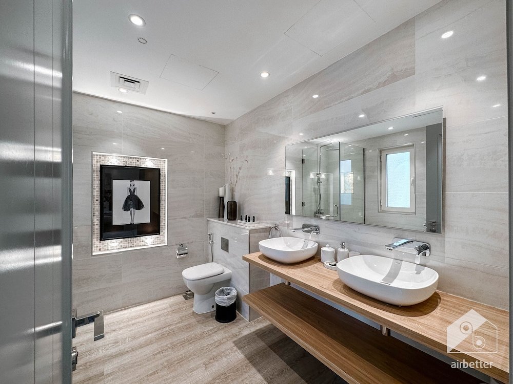 Дубай: Luxurious Apartment With Iconic Burj View