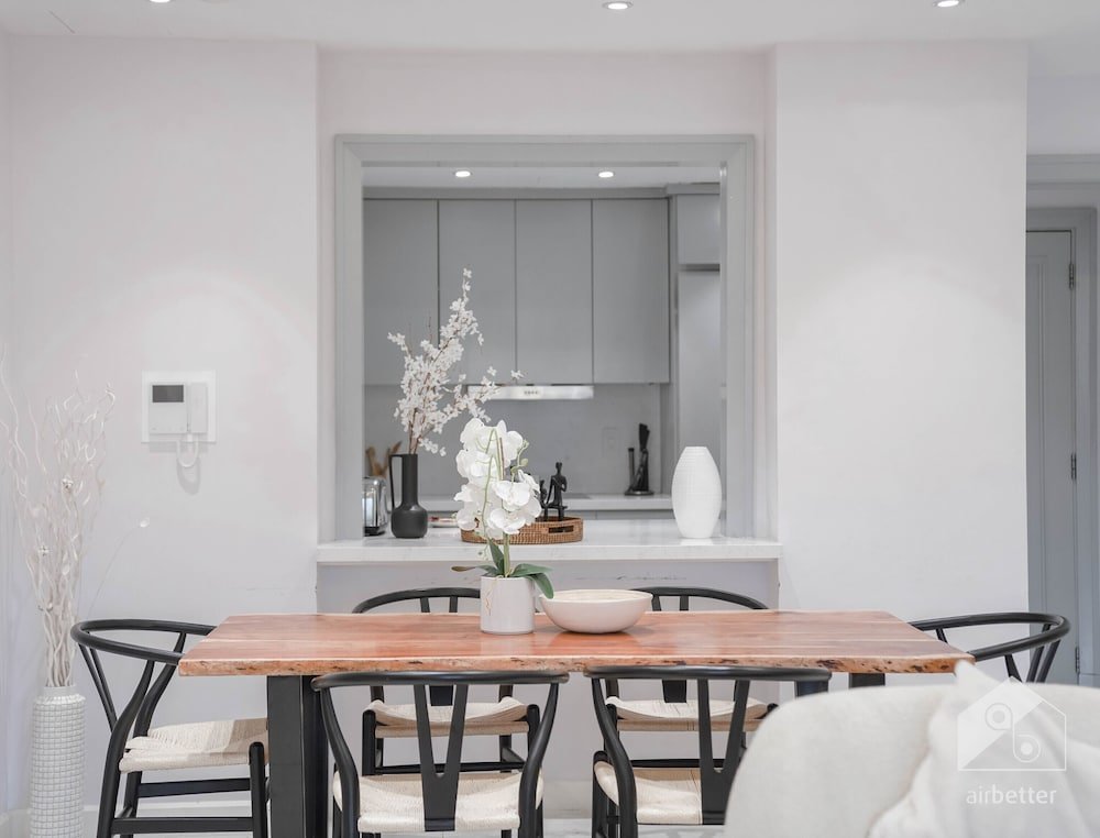 Дубай: Luxurious Apartment With Iconic Burj View