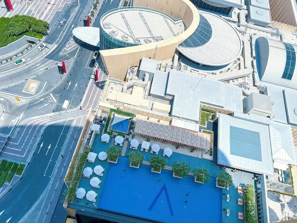 Дубай: Luxury at Former Address Dubai Mall With Balcony