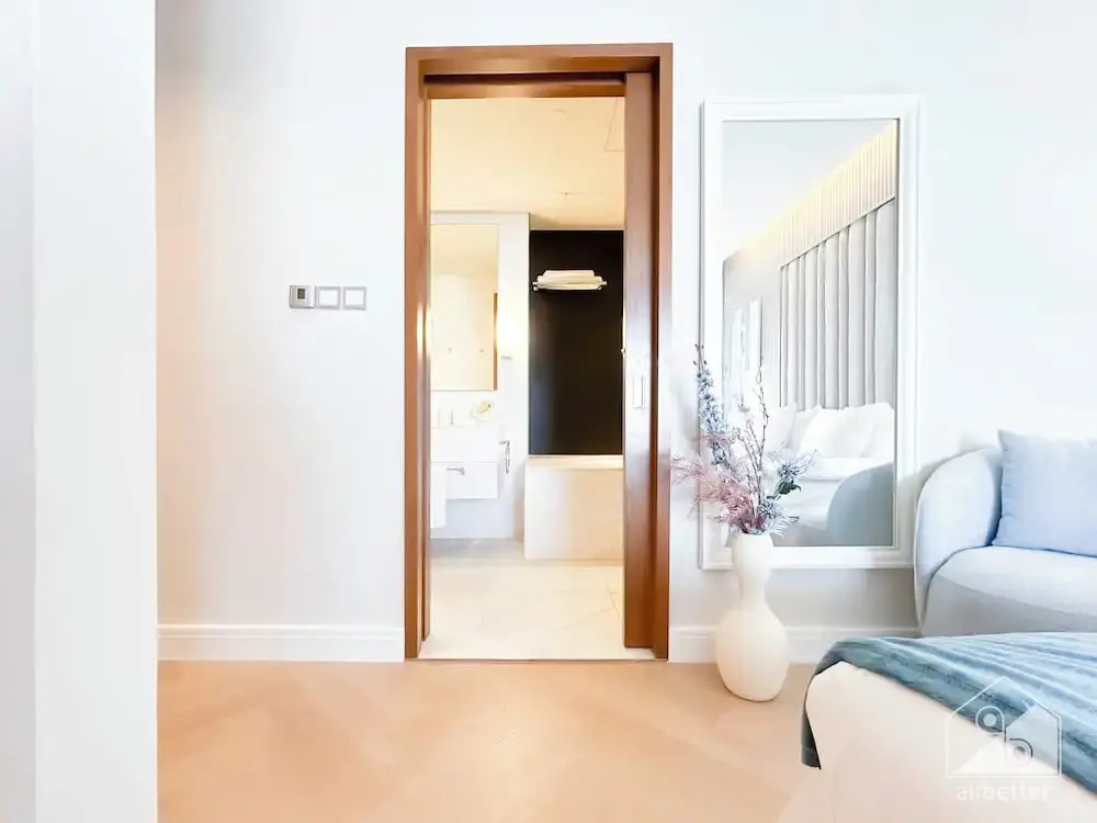 Дубай: Luxury at Former Address Dubai Mall With Balcony