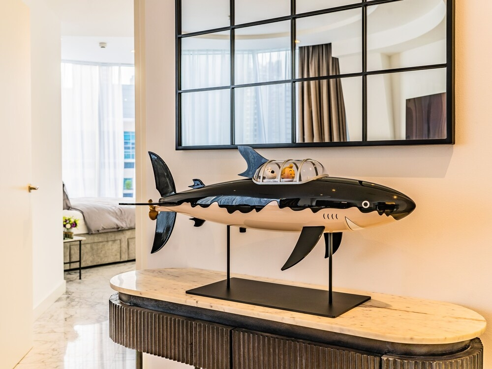 Дубай: Guests and Cohost - Unique Luxe Apartment With Incredible Canal View