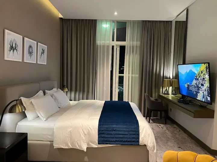 carousel image 1