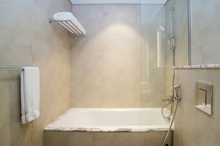Дубай: Tanin - Chic Apt With Infinity Pool and Burj Khalifa View