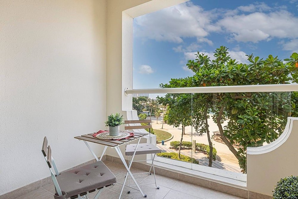 Дубай: Full Sea And Burj Al Arab View 2 Br Extra Room
