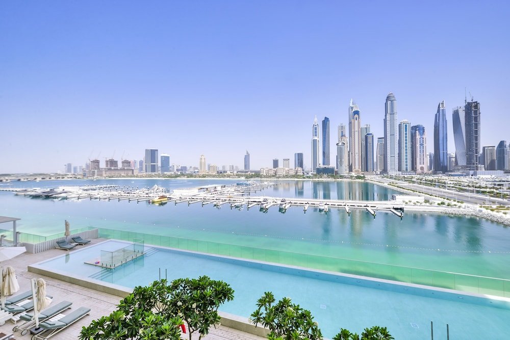 Дубай: Sunrise Bay - Ultra Luxury Emaar Beachfront - Private Beach and Pool