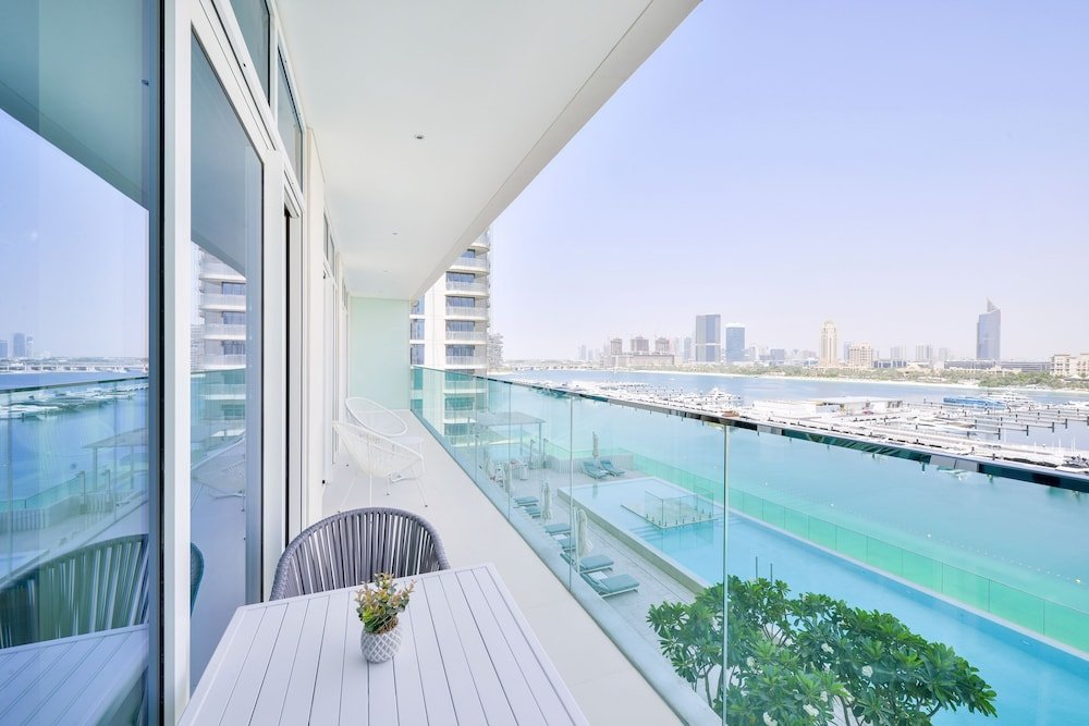 Дубай: Sunrise Bay - Ultra Luxury Emaar Beachfront - Private Beach and Pool