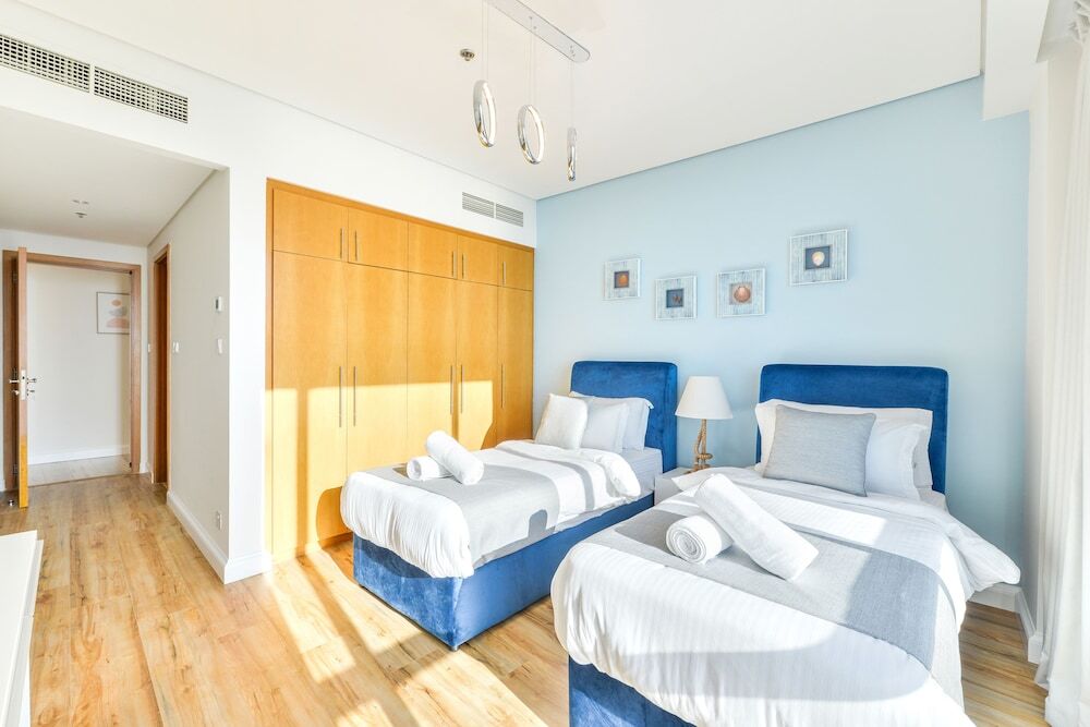 Дубай: Luxury JBR - Al Fattan Full Sea View - Free Beach Resorts Access