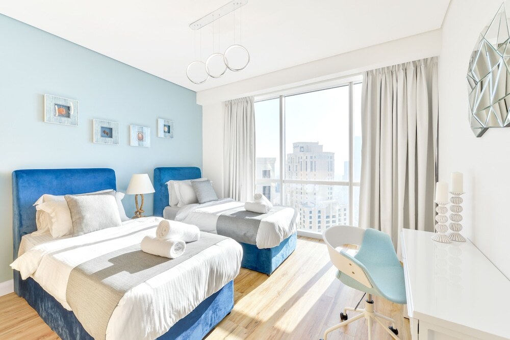 Дубай: Luxury JBR - Al Fattan Full Sea View - Free Beach Resorts Access